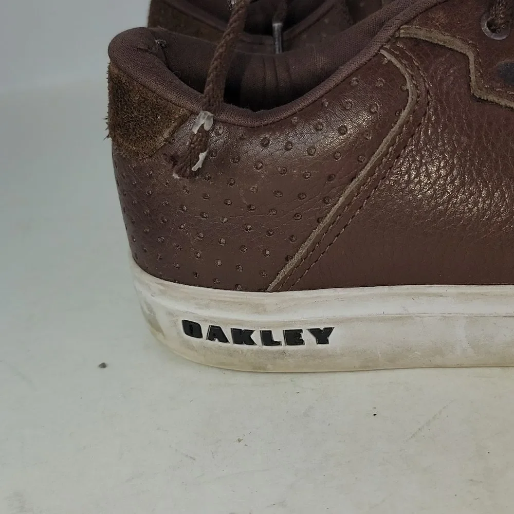 Oakley Valve‎ 2 Brown Leather Men's Sneakers